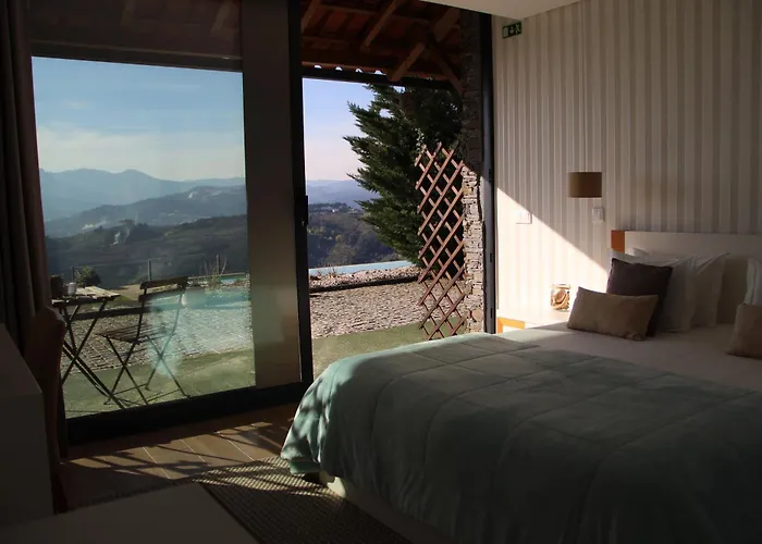 Farma Quinta Da Corujeira *